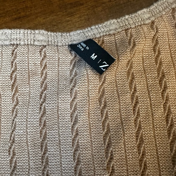 Long sleeve crop top - Picture 2 of 2